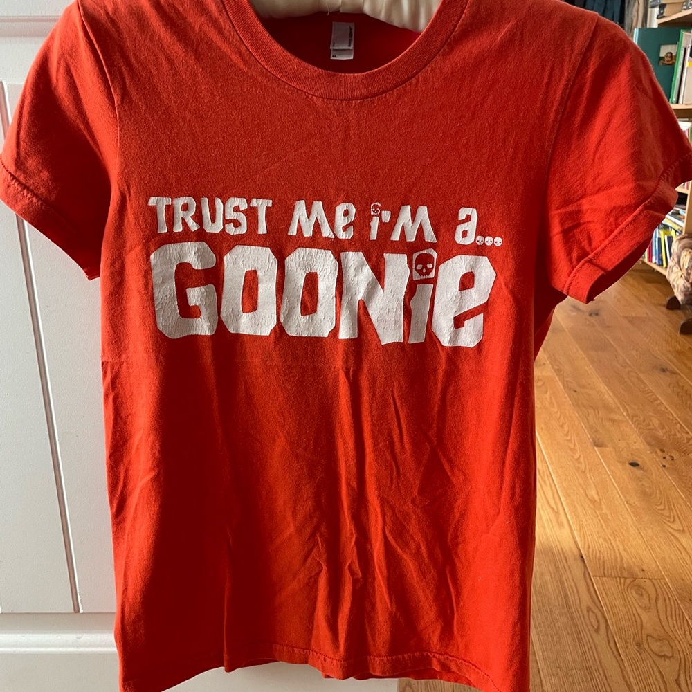 Vintage Y2K American Apparel The Goonies Graphic Tee Orange Size M